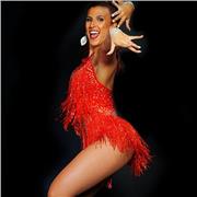 Soy Núria, coreógrafa y bailarina profesional. Especializada en coreografías personalizadas para boda y clases de Hip Hop.